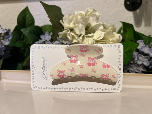 Emma’s hair claws (white/cherry/bows)